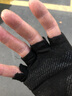 罗维利特 男女士麂皮绒手套骑车秋冬季棉保暖摩托车开车学生写字 黑色半指 均码 实拍图
