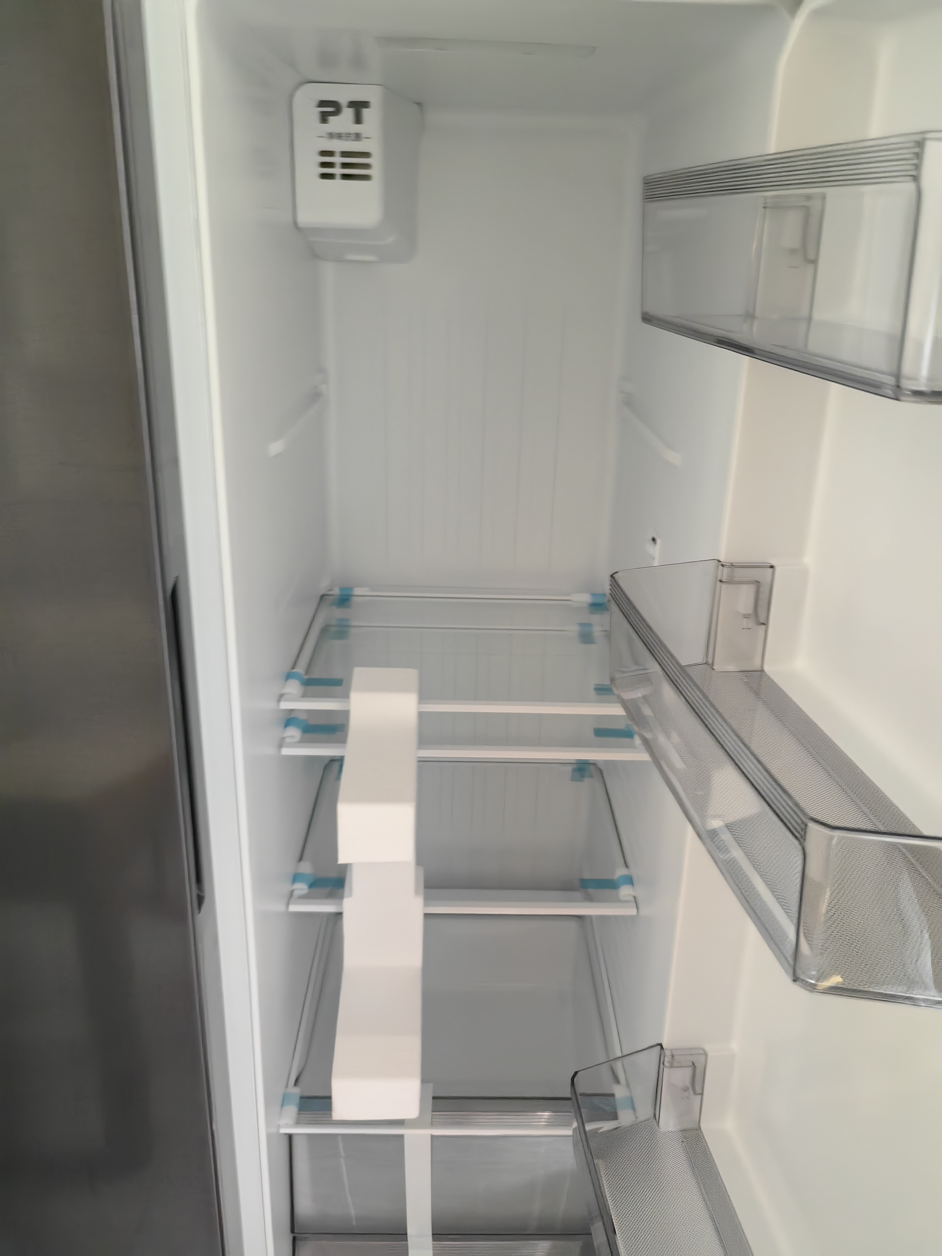 华凌美的出品589对开门双开门家用节能 双变频一级能效风冷无霜PT净味超薄超大容量电冰箱HR-589WKP 实拍图