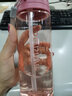 潮流个性塑料吸管杯学生运动水壶健身杯吸水杯便携防漏杯随手杯 标配600ml玫红色+提绳【手感厚实】 实拍图