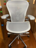 赫曼米勒（HERMAN MILLER）Aeron甄享款 矿石白中号人体工学椅电脑椅办公椅 分区支撑 实拍图