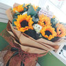馨仪鲜花速递向日葵玫瑰混搭花束生日礼物送长辈朋友全国同城配送 9朵向日葵香槟玫瑰黄玫瑰混搭花束 实拍图