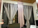 诺罗免打孔窗帘魔术贴简易短帘卧室纯色全遮光防晒隔热 涤阳麻灰色 150cm*200cm 1片 粘贴式 实拍图