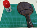莹恋（WINION）乒乓球拍胶皮切割美工刀垫板 乒乓球底板粘拍工具套装 绿色垫板滚胶棒切割刀套装  WINION严选 实拍图