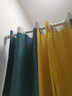 梦达莱全遮光窗帘成品免打孔安装罗马杆一整套卧室定制客厅防风保暖遮阳 拼接款：孔雀蓝+黄色 适用宽1.1-1.6米【窗帘高2.2米】 实拍图