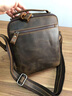 ANDSEEYOU品牌 复古邮差包男 头层牛皮小方包 手工背包 疯马皮休闲包 简约单肩包 真皮斜挎包 深疯马 实拍图
