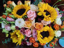 冉子花坊鲜花速递同城配送向日葵混搭抱抱桶玫瑰送女友爱人生日礼物真鲜花 色彩缤纷 实拍图