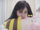 有妮按摩颈椎器跨新年送女友老公男士老婆蜜蜂猪生日礼物男女生男朋友纪念日情人节创意实用元旦礼品 蜜蜂猪按摩抱枕公仔娃娃【经典限量款】 实拍图
