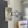 沪闵 【新窄版】柜门合页固定板荷叶修复神器加固修补合页修复垫片衣柜铰链安装板 【新C型4片带螺丝 不包含合页】 实拍图