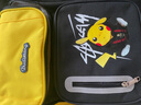 小学生书包男一二三到四五六年级男孩超轻减负护脊儿童双肩背包卡通动漫反夜光女孩大童书包新款结实耐用品牌 黄黑色大号(配单肩包+儿童手表)（建议3-6年级） 实拍图