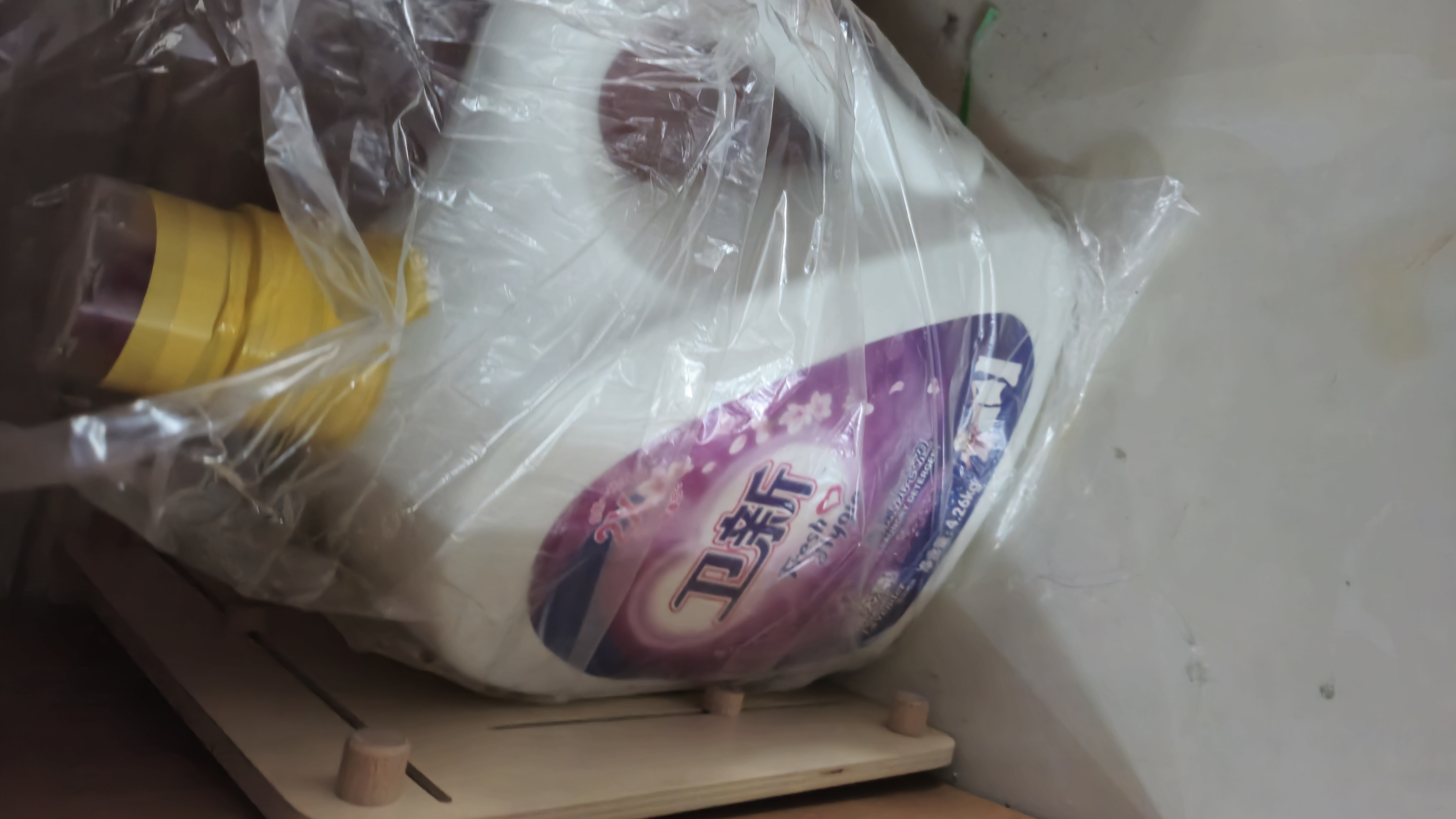 卫新洗衣液薰衣草香柔顺洗衣液4.26kg*4瓶整箱持久留香低泡环保 薰衣草（4瓶，超划算）34斤 4.26千克/瓶 实拍图