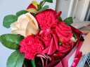 初朵 11朵红玫瑰康乃馨鲜香皂花束同城配送圣诞节礼物送女友生日 实拍图