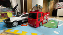 多美卡汽车大楼停车场合金车收纳盒电动轨道男孩模型玩具套装 变形消防车 170846 实拍图