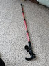 展现登山杖老年人手杖户外徒步爬山超轻健走伸缩拐杖拐棍手杖登山杖 （红色）4节 T型柄 实拍图