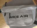NIKE耐克男女包 运动休闲潮流时尚字母LOGO收纳斜挎单肩腰包胸包 白色DC7354-025/52*12*21 实拍图