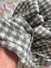 浩冠 围巾女秋冬季保暖针织学生围脖披肩韩版毛线流苏撞色千鸟格围巾 千鸟格灰色 实拍图
