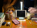 宫记触摸调光LED台灯学生学习宿舍USB充电插电写字阅读床头小夜灯 浅蓝色【顶配充插两用】三色调光 实拍图