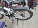 美昱 山地自行车男女成人变速单车青少年学生公路越野赛车城市通勤车 弯梁黑白辐条轮 26寸21速 实拍图