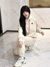 啄木鸟卫衣套装女2025新款春秋宽松休闲时尚运动服气质盐系两件套女装潮 杏色 S 【建议80-100斤】 实拍图