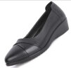 奥康（Aokang）女鞋2024春季新款真皮舒适软底单鞋中低跟皮鞋女浅口工作鞋妈妈鞋 黑色坡跟款 39 晒单实拍图