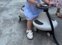 世纪宝贝（babyhood）扭扭车溜溜车男女宝宝婴幼儿摇摆滑步车儿童平衡车防侧翻摇摇车 【声光音乐款】+头盔+书包 太空灰 实拍图
