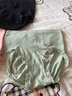 康丽霞（3条）女士内裤女高腰蕾丝石墨烯抑菌底裆收腹提臀无痕透气女式内裤三角裤头 绿色+藕粉+肤色 M码 实拍图