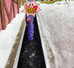 焱思泰 儿童玩雪手套冬季滑雪手套男童防水玩雪手套冬天女童加厚保暖运动手套 【升级加厚款】儿童玩雪手套粉色小马（建议5-8岁） 【全新升级防泼水面料】长绒毛内里，柔软亲肤保暖御寒 实拍图