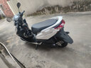 雅马哈雅马哈摩托车踏板车豪华款赛鹰DX125小绵羊液晶全新整车国四电喷 赛鹰DX豪华版/前碟后鼓/炫光白 实拍图