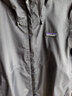 巴塔哥尼亚（Patagonia）男士T3硬壳3L连帽防雨透气冲锋衣夹克torrentshell  Jkt 85241 BLK S 实拍图