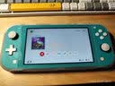 任天堂（Nintendo） NS主机Switch Lite 掌上便携游戏机 绿松石色 实拍图