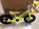 永久K8儿童平衡车1-3岁男 滑步车4-6岁小孩滑行车 女宝宝单车溜溜车 荧光绿 【镁合金 一体轮】 12寸 85-120cm 实拍图