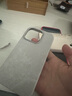 森淳 MagSafe超细纤维布纹内置磁吸适用iPhone17手机壳法兰绒磨砂苹果全包金属高端轻奢新款防摔保护套 银空灰-强磁 苹果 14Pro 实拍图