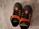Skechers斯凯奇岚霖系列儿童棉鞋男童冬鞋耐磨大童加绒运动鞋405230L 炭灰色/橘色/CCOR 30 实拍图