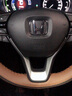 奥迈尔 适用于本田思域方向盘套真皮手缝翻毛雅阁CRV飞度奥德赛凌派inspire冠道XRV缤智CRV 碳纤维+牛皮打孔+红标 实拍图
