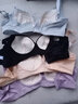 梦芭蒂内衣女无钢圈文胸大胸显小薄款聚拢透气轻盈上托收副乳少女胸罩 黑色 80B 实拍图