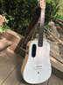 拿火吉他（LAVAGUITAR）LAVA ME play智能民谣吉他初学者乐器入门旅行自学吉他 浅粉配霜白【肩带+音频线+防啸】 36英寸 实拍图
