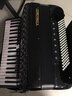 鹦鹉（YINGWU）天津老字号鹦鹉手风琴8/32/48/60/96120BS四排簧41键初学考级演奏 120贝司黑色120贝斯4排黑色 实拍图