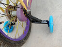 儿童自行车辅助轮童车闪光辩论童车单支撑学车轮子配件 16寸蓝色发光辅助轮一套(配工具) 实拍图