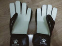 KELME/卡尔美足球守门员手套成人职业防滑缓冲门将手套装备儿童 黑/荧光绿（比赛级带护指） 6 实拍图