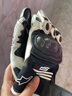 Alpinestars A星摩托车手套春秋夏季网眼透气机车骑士骑行手套SMX-1 V2 黑白色(亚洲版) M 实拍图