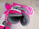 米高轮滑鞋儿童溜冰鞋直排轮可调尺码透气培训初级教学生用旱冰鞋MI0 粉MK9锁轮套(MK9盔+PE1护+包) MI0 S (推荐鞋码27-30内长17-19.5cm) 实拍图