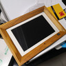 KODAK1020V 数码相框10.1英寸高清智能电子相册壁挂桌面摆台音乐视频照片播放器 原木色（1020V）10.1英寸） 实拍图