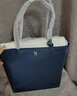哈吉斯（HAZZYS）女包 2026春季新款女士休闲托特包轻便纯色简约单肩包ALKS2FDAE13 藏青色NV 00 实拍图