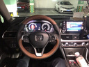 奥迈尔 适用于本田思域方向盘套真皮手缝翻毛雅阁CRV飞度奥德赛凌派inspire冠道XRV缤智CRV 碳纤维+牛皮打孔+红标 实拍图