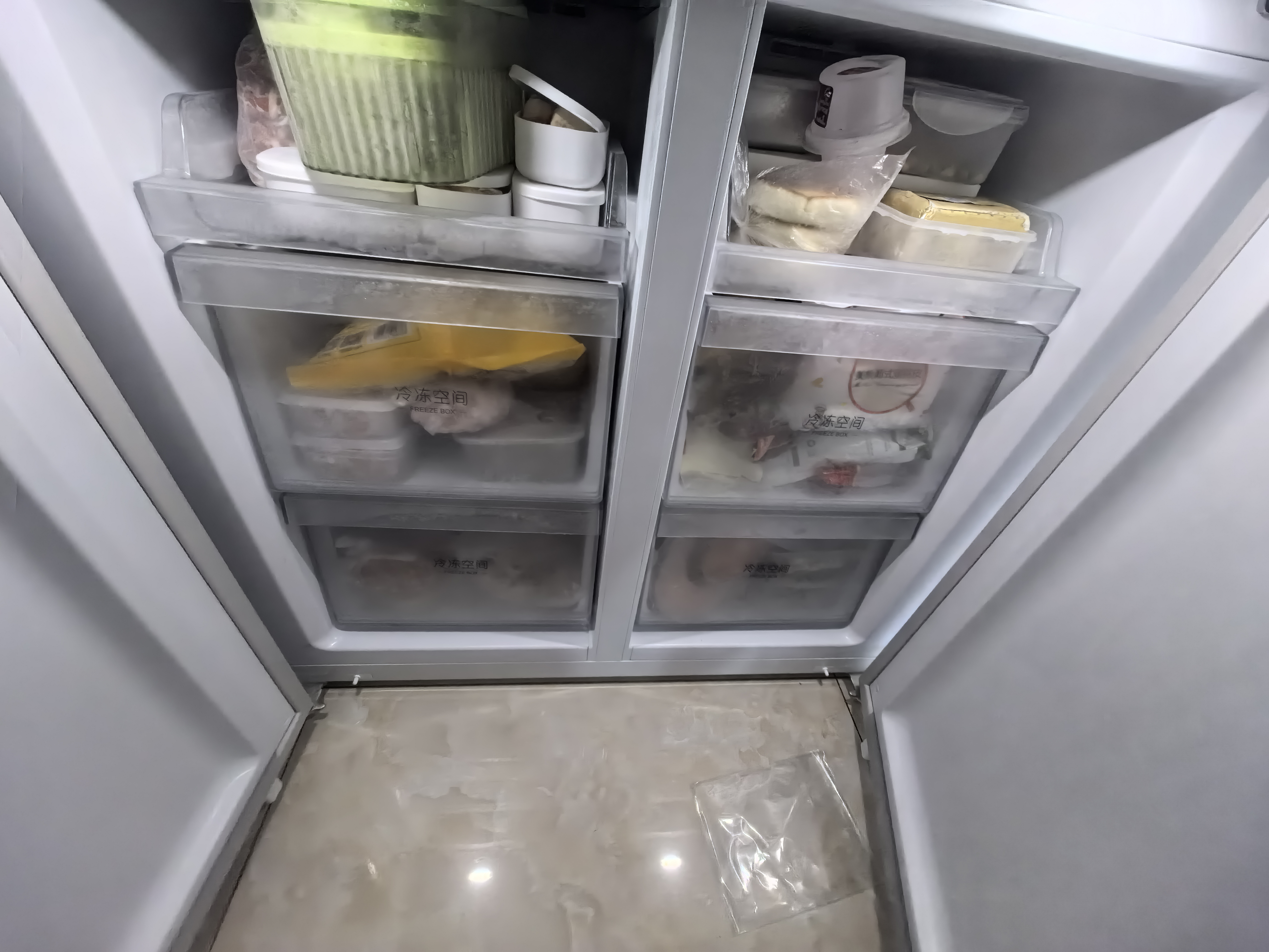 海尔（Haier）549升十字双开对开四开门电冰箱家用一级能效变频节能风冷无霜超大容量以旧换新BCD-549WGHTD58WV 实拍图