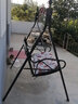 恢宏 双人铁艺摇椅秋千阳台室内外庭院家用荡秋千吊椅 加固黑色秋千+花藤+坐垫+彩灯 +工 实拍图