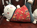 招财猫咪抱枕沙发靠垫靠背生日礼物女生送女友送给女朋友小女孩子男友闺蜜实用的毛绒玩具玩偶办公室靠枕靠背 【新款可拆洗】绿色复古招财猫/55厘米 实拍图