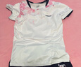 川崎（KAWASAKI）羽毛球服女神运动套装女夏季短袖T恤运动裙两件套运动服速干衣 女款圆领短袖T恤 A2948 霜白色 L 实拍图