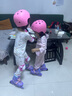 迪卡侬（DECATHLON）轮滑鞋儿童初学者轮滑鞋女童滑冰滑轮鞋旱冰鞋中小学轮滑课程必备 梦幻冰雪限定款（单鞋一双） 26_28码（小码三个轮子） 实拍图