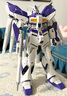 BANDAI万代模型 MG RX-93-v2 Hi-v/Hi-Nu高达ver.ka 实拍图