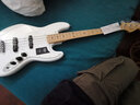 FENDER芬达Fender贝司Standard Player P J Bass墨芬墨标玩家电贝司贝斯 0149902515（白色J型贝斯） 实拍图